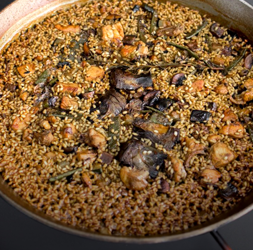 INGREDIENTES CLAVE PARA UNA PAELLA